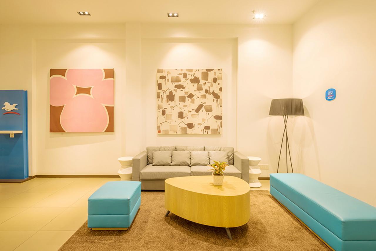 Hotel Hanting Express Of Finance And Economics Jipu Road
